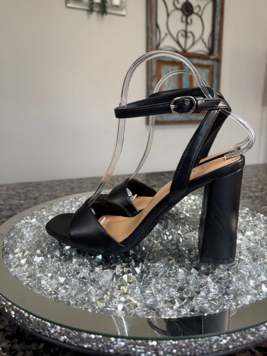 a new day Shoes - a new day Black Block Heel Strappy Sandals EUC 7